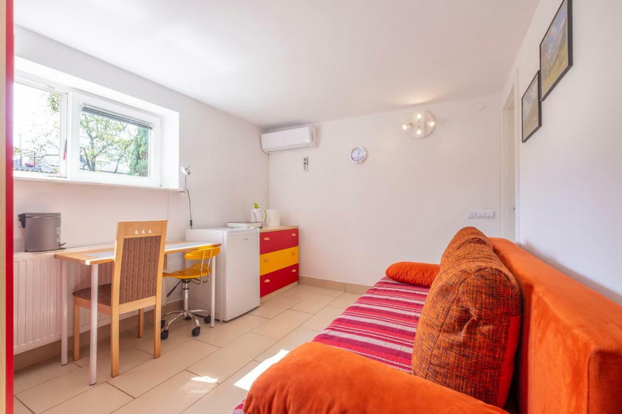 Studio Southwest Ljubljana Extérieur photo